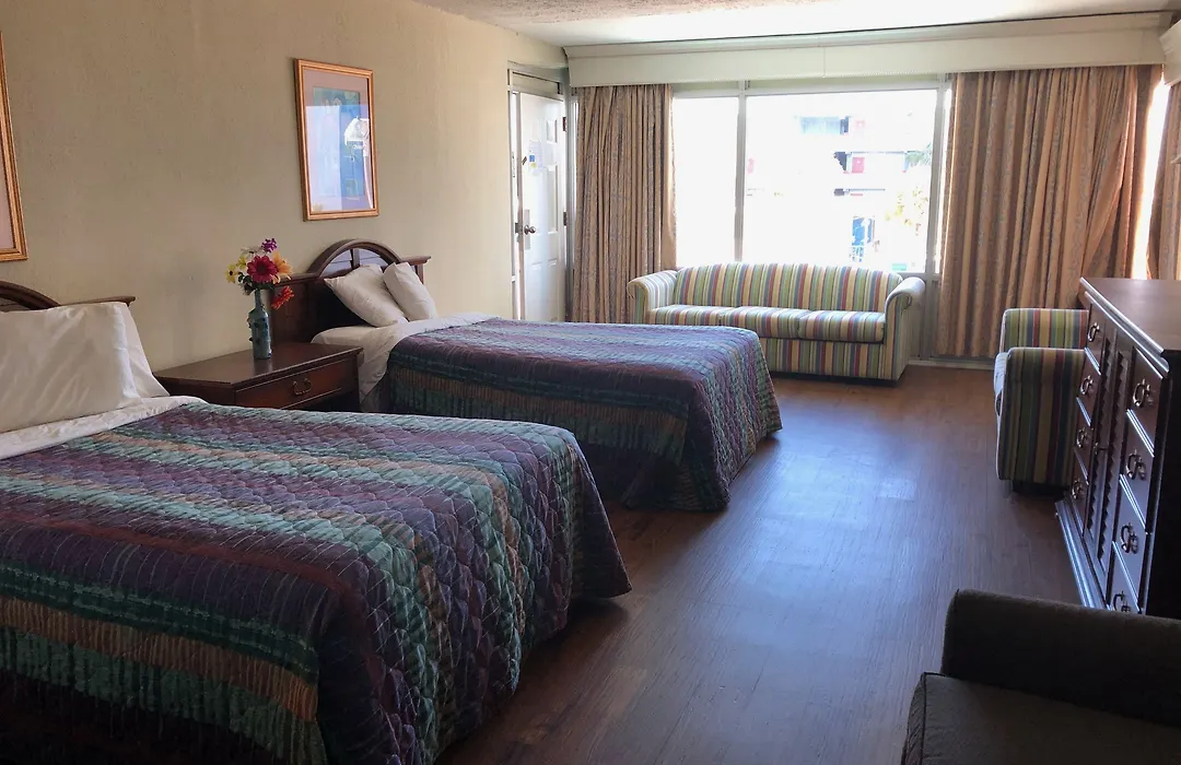 Ocean 5 Hotel-1